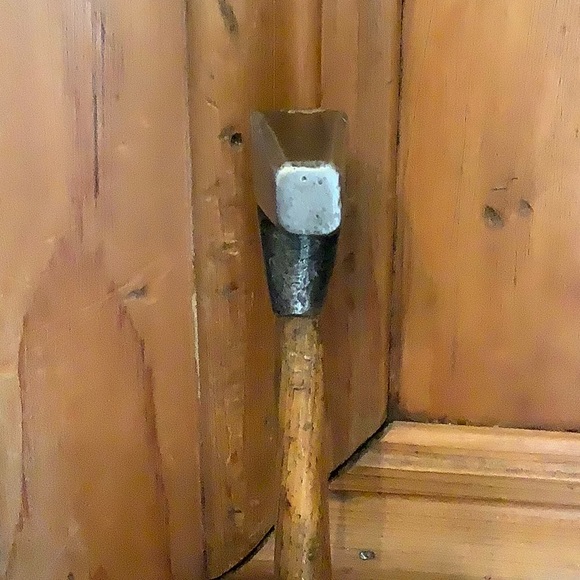 Antique Heller Bros Farrier Hammer Signed with Horse Logo 🐴 - Picture 3 of 8